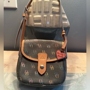 Vintage Dooney & Bourne Mini Bag in excellent condition